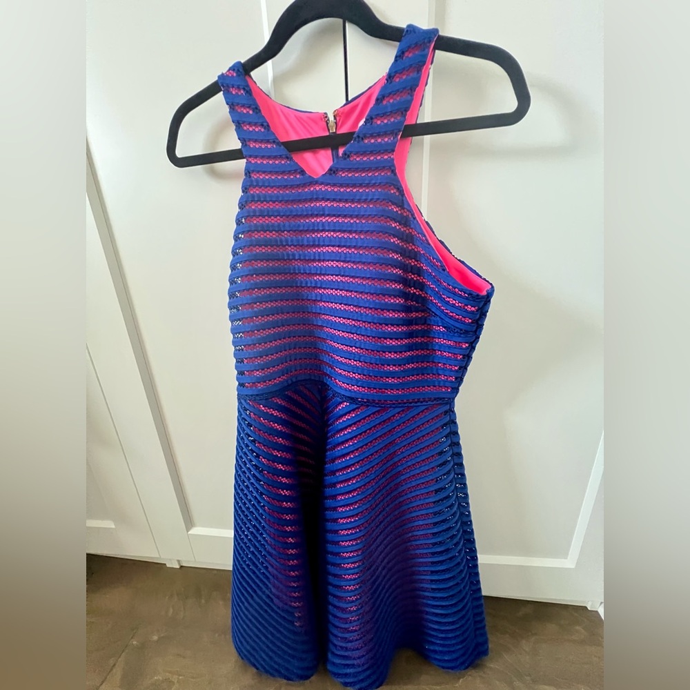Lilly Pulitzer Megyn Dress
EUC
CrochetStripe Knit Megyn
Size: Large